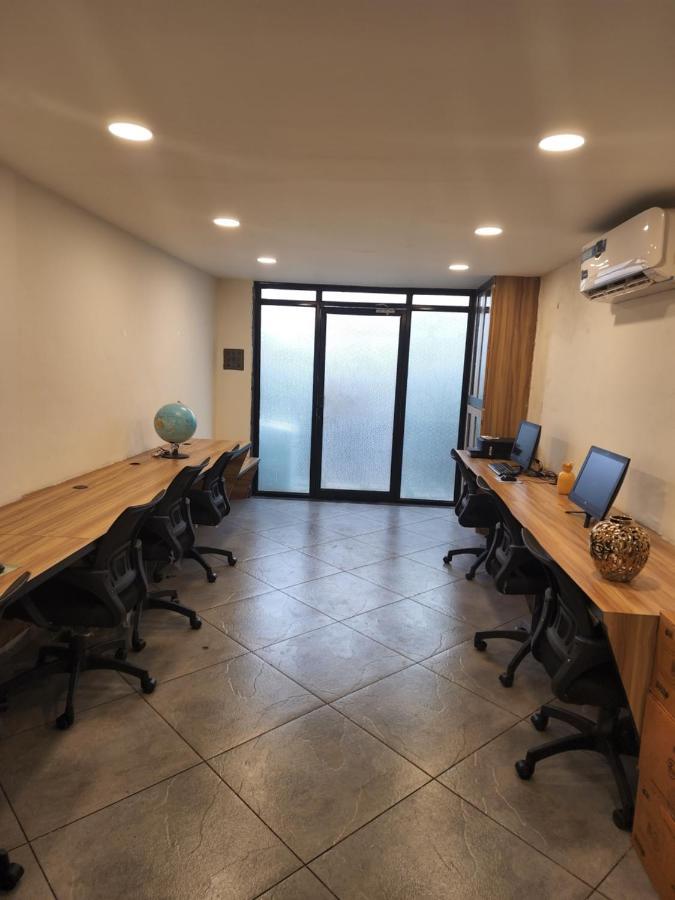 Coliwo Un - Viman Nagar Hostel Pune Bagian luar foto